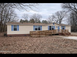 559 Halls Creek Road, New Bern, NC Home photo