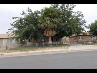 8404 WHARTON AVE, Lamont, CA Home photo