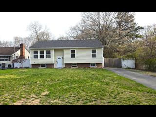 6 A MURRAY LN, CORAM, NY Home photo