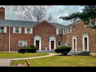 13156 234TH ST LWR APT, ROSEDALE, NY Home photo