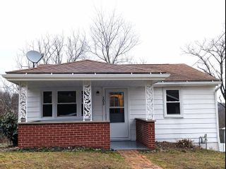 303 LENTZ STREET, JEANNETTE, PA Home photo