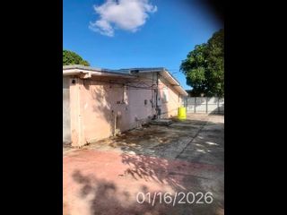 11952 SW 176TH TER, MIAMI, FL Home photo