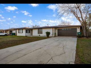 1013 NORTH BLVD, UNIVERSAL CITY, TX Home photo