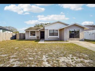 6807 WHITE CLIFFS WAY, TAMPA, FL Home photo