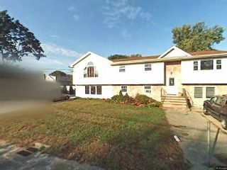 34 MONROE STREET, FARMINGDALE, NY Home photo