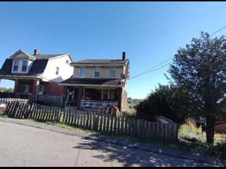 131 NEWBURN AVE, Pittsburgh, PA Home photo