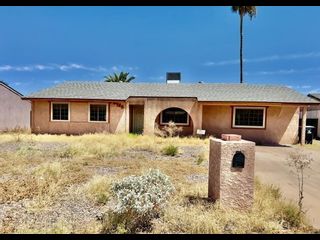 4726 E ST CHARLES AVE, Phoenix, AZ Home photo