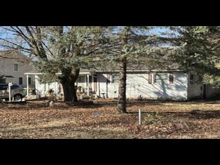 10450 OZGA ST, Romulus, MI Home photo