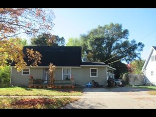 743 WALNUT DR, Charlotte, MI Home photo