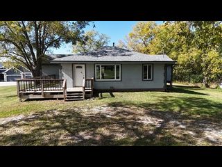 800 S VINE ST, Hartford, IA Home photo