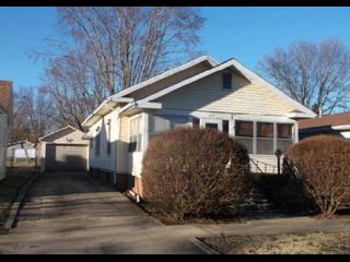 624 E MAIN ST, Hoopeston, IL Home photo
