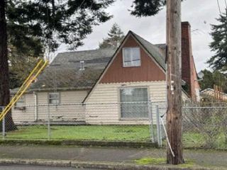 6015 SE FLAVEL ST, Portland, OR Home photo