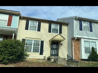 2402 W ROSECROFT VILLAGE CIR, Oxon Hill, MD Home photo