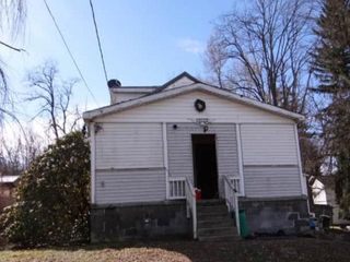 19022 SLOAN AVE SW, Frostburg, MD Home photo