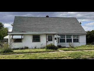 501 TUCKERTON RD, Temple, PA Home photo