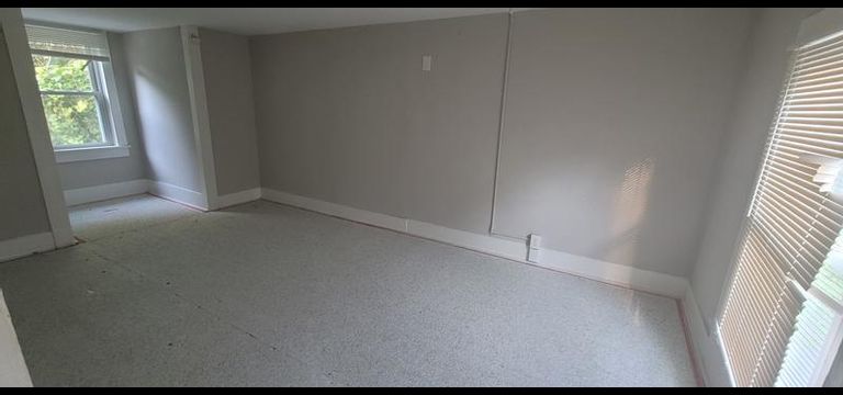 Image indicates image in position 1