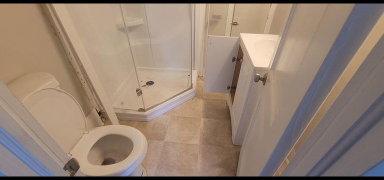 Image indicates image in position 2