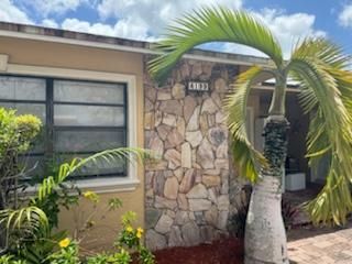 Image indicates image in position 1