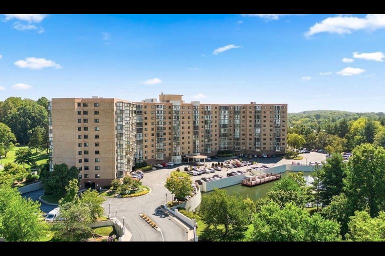 Large image of the property